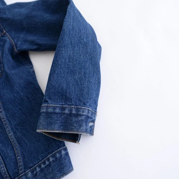 Vintage Levi's Dark Wash Denim Trucker Jean Jacket 40 - Picture 6 of 14